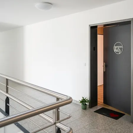 Apartman Reitz - I Zentrale Lage I Stellplatz I 55qm I 2 I Kueche I Bad I Terrasse *