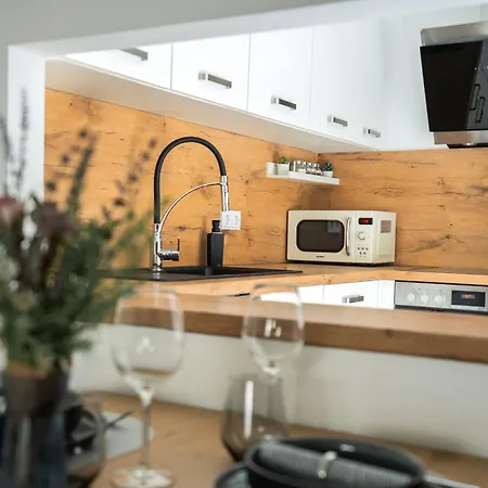 Reitz - I Zentrale Lage I Stellplatz I 55qm I 2 I Kueche I Bad I Terrasse Apartman Bad Hersfeld